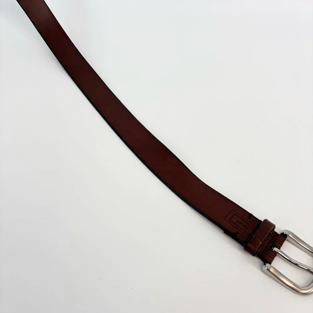Fossil Mens Leather Belt Brown Silver‎ Buckle Size 40